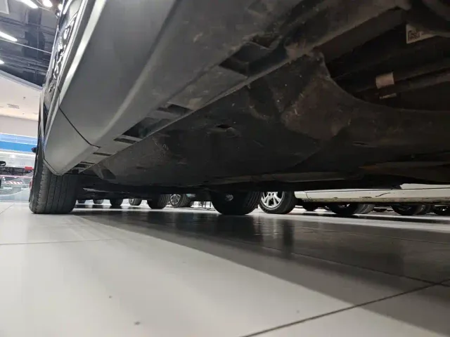 Ford Edge — Фото автомобиля 21
