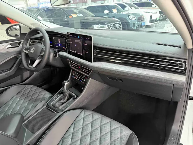 Volkswagen Sagitar — Фото автомобиля 17