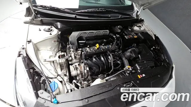 Hyundai AVANTE Avante (CN7) — Фото автомобиля 6