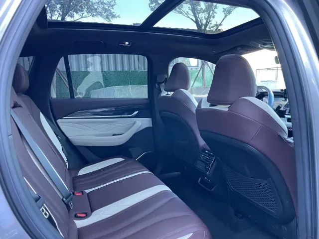 Geely Xingyue L — Фото автомобиля 9