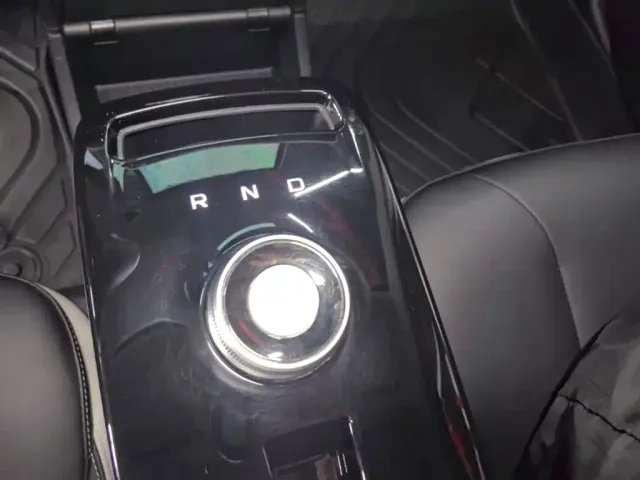 Geely Geometry E Firefly — Фото автомобиля 13