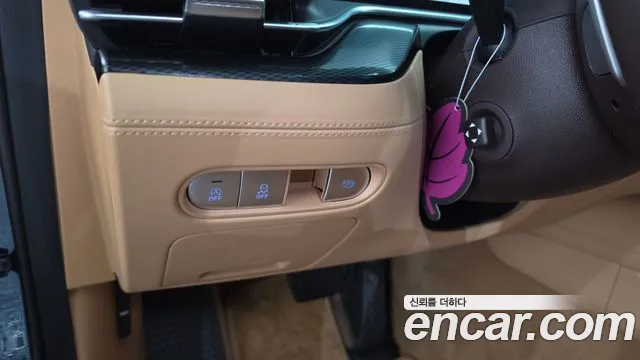 Genesis G90 Бензин 3.5 турбо AWD — Фото автомобиля 23