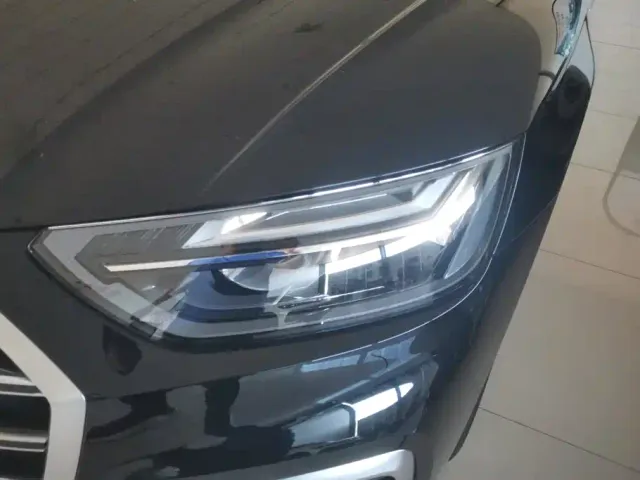 Audi Q5L — Фото автомобиля 5