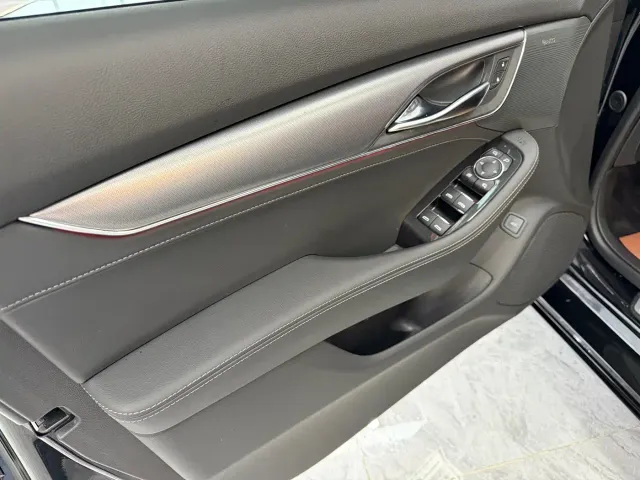 Cadillac CT5 — Фото автомобиля 9
