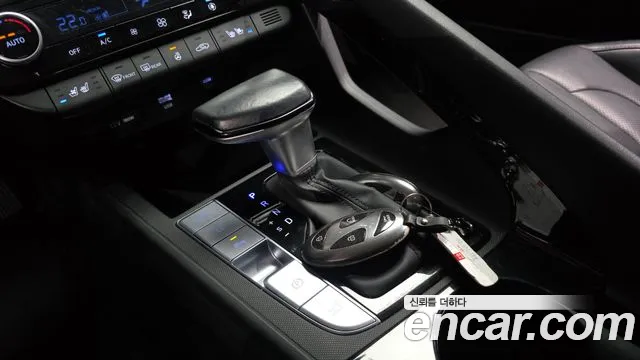 Hyundai Avante CN7 — Фото автомобиля 8
