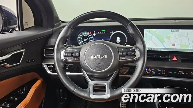 Kia Sportage Sportage 5-е поколение Бензин 1.6 турбо 2WD — Фото автомобиля 13