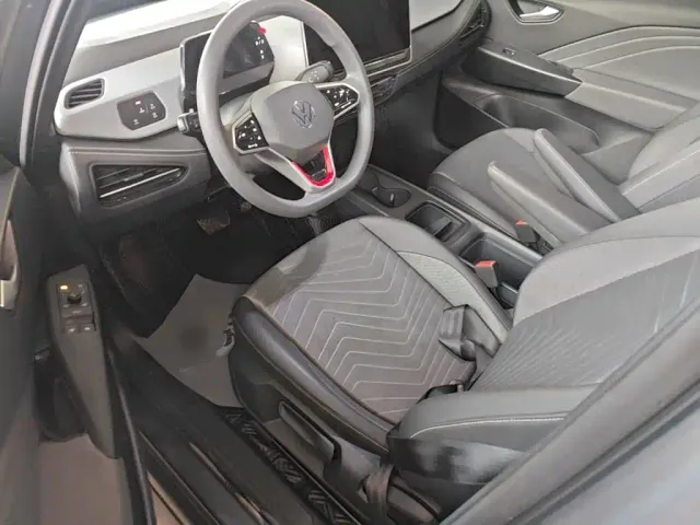 Volkswagen ID.3 — Фото автомобиля 14