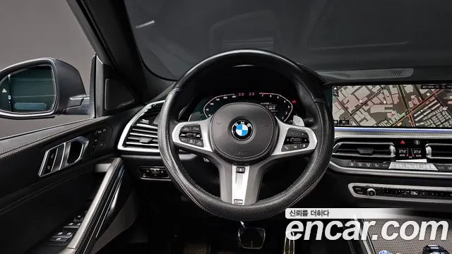 BMW X6 xDrive40i M Sport — Фото автомобиля 13