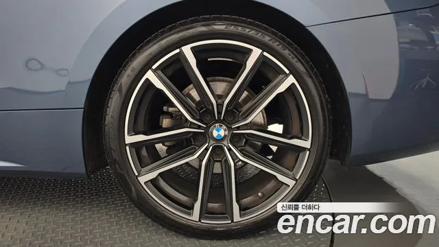 BMW 4 Series G22 — Фото автомобиля 6