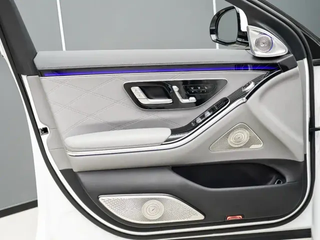 Mercedes-Benz Maybach S-Class — Фото автомобиля 8