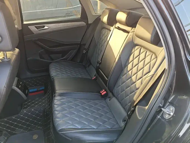 Volkswagen Sagitar — Фото автомобиля 16