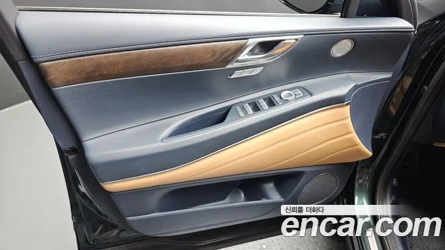 Genesis GV80 2.5T Бензин AWD — Фото автомобиля 23