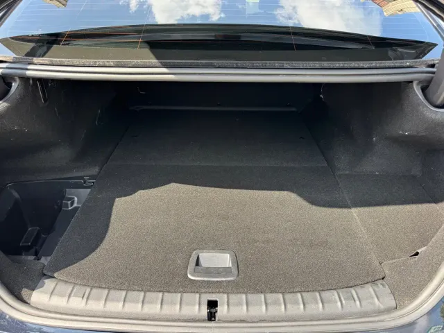 BMW 5 Series — Фото автомобиля 7