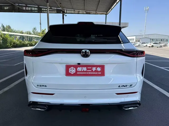 Changan UNI-Z — Фото автомобиля 5