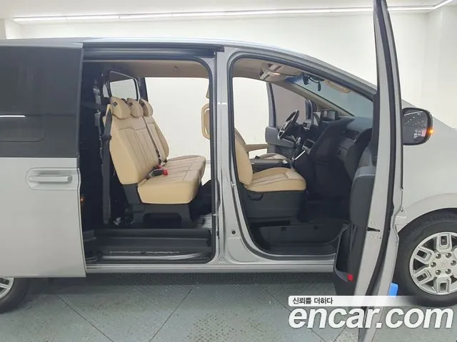 Hyundai Staria — Фото автомобиля 16