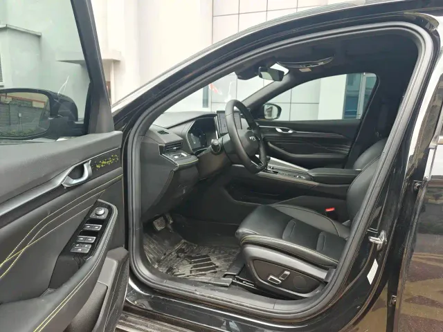Geely Xingrui — Фото автомобиля 6