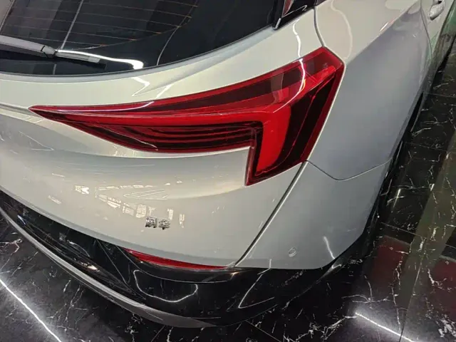 Buick Velite 6 — Фото автомобиля 7