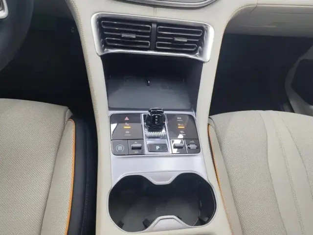 BYD Song PLUS — Фото автомобиля 16