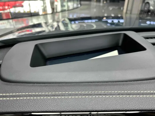 GAC Trumpchi GS8 — Фото автомобиля 16