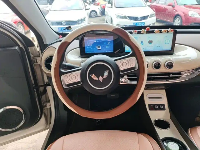Wuling Bingo — Фото автомобиля 10
