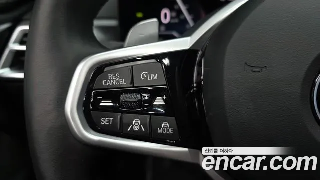 BMW 4 Series G22 — Фото автомобиля 21