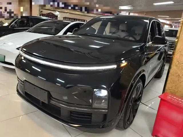 Фотография автомобиля — Li Auto L8