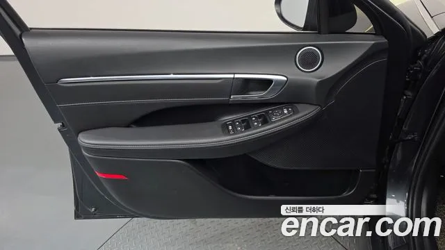 Hyundai Sonata — Фото автомобиля 5