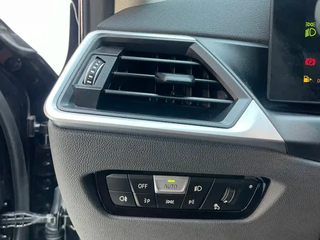 BMW 3 Series — Фото автомобиля 18