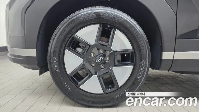 Hyundai Santa Fe MX5 — Фото автомобиля 5
