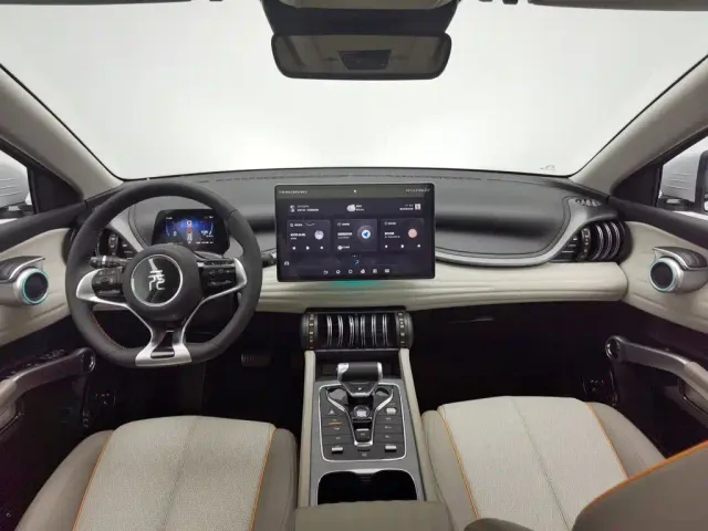 BYD Yuan PLUS — Фото автомобиля 5