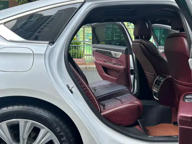 Cadillac CT6 — Фото автомобиля 11