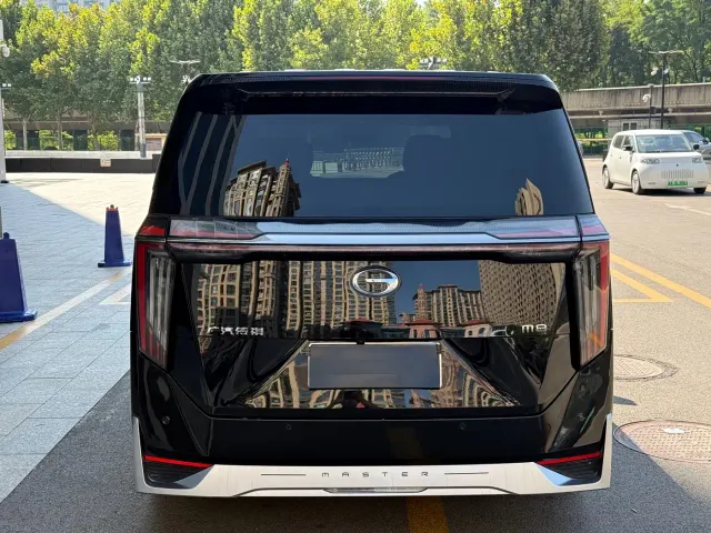 GAC Trumpchi M8 — Фото автомобиля 8