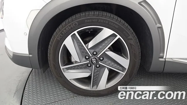 Hyundai Nexo — Фото автомобиля 5
