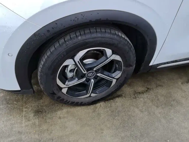 BYD Yuan PLUS — Фото автомобиля 22