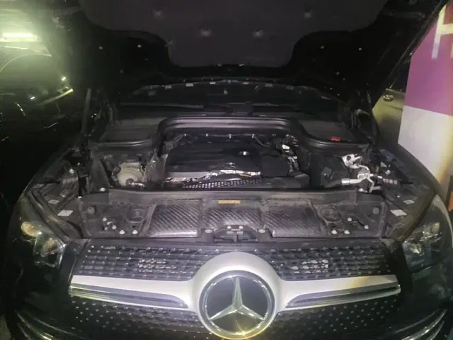 Mercedes-Benz GLE-Class — Фото автомобиля 3