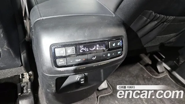 Hyundai Palisade Palisade Дизель 2.2 2WD — Фото автомобиля 19