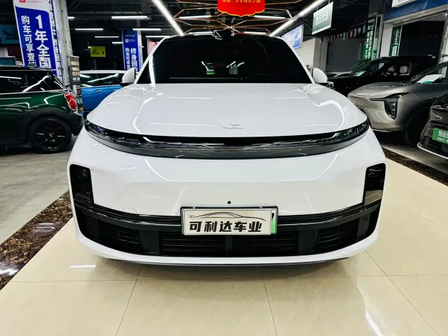 Li Auto L7 — Фото автомобиля 3