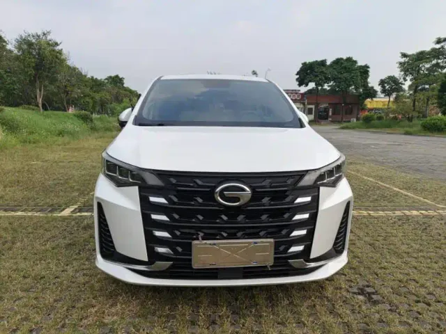 GAC Trumpchi M6 — Фото автомобиля 2