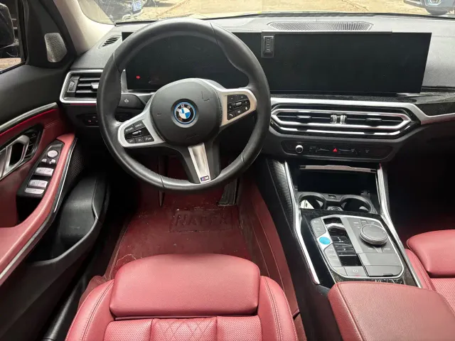 BMW i3 — Фото автомобиля 6