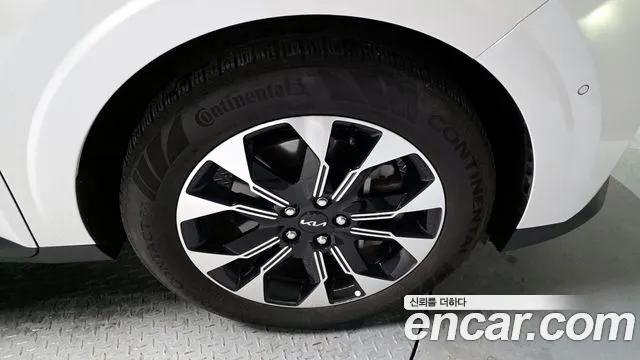 Kia Canival Carnival 4 поколение Бензин 7 мест Signature — Фото автомобиля 5