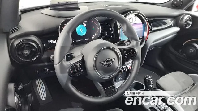 Mini Cooper — Фото автомобиля 13