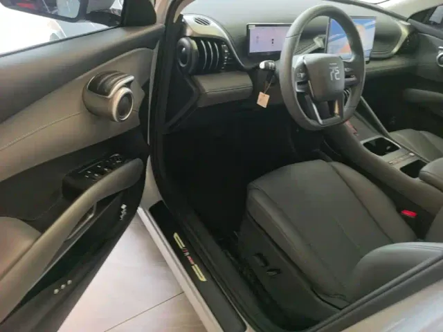 BYD Yuan PLUS — Фото автомобиля 15