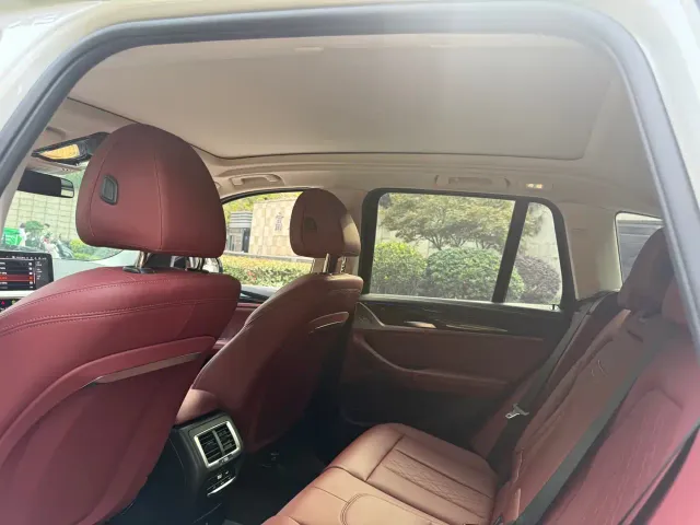 BMW X3 — Фото автомобиля 12