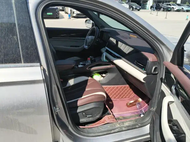 Geely Xingyue L — Фото автомобиля 8