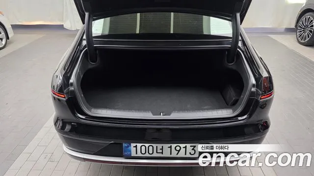 Hyundai Grandeur GN7 — Фото автомобиля 26