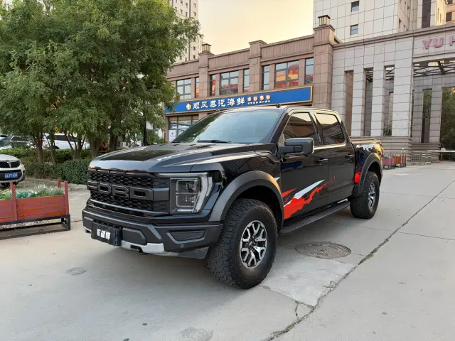 Фотография автомобиля — Ford F-150 Raptor