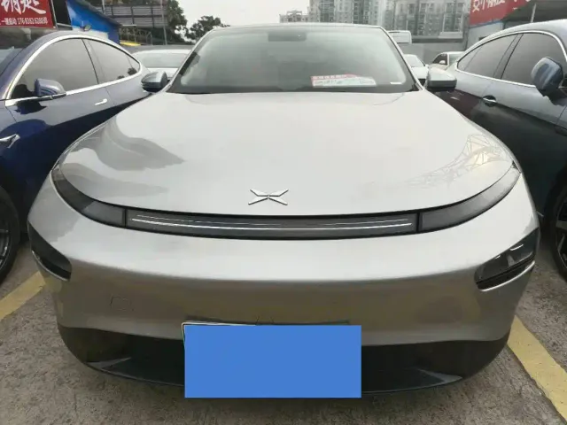 Xpeng P7 — Фото автомобиля 4