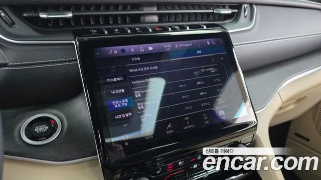 Jeep Cherokee Grand Cherokee(WL) 3.6 Limited — Фото автомобиля 16