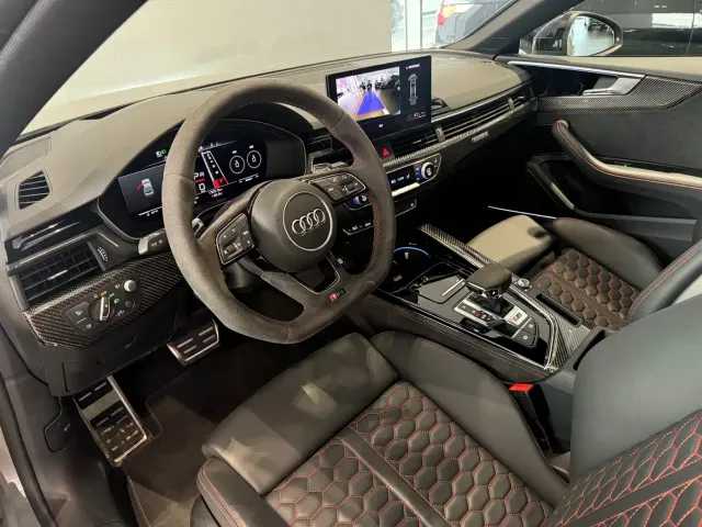 Audi RS 5 — Фото автомобиля 16