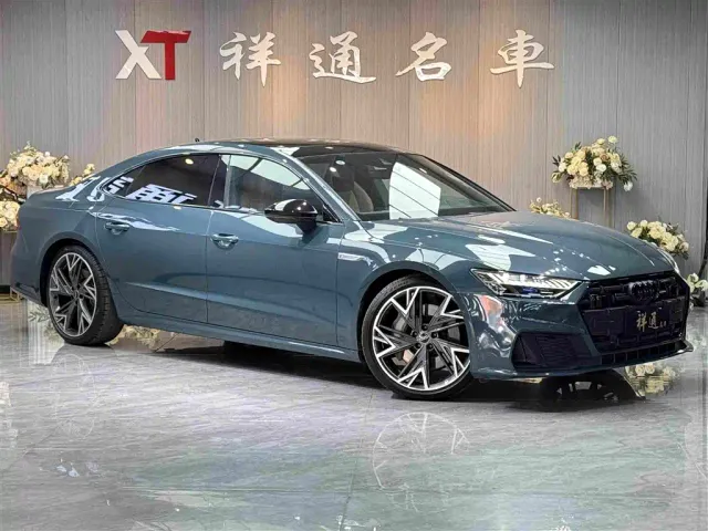 Audi A7L — Фото автомобиля 3